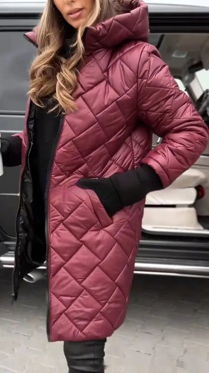 Manteau matelassé long à capuche